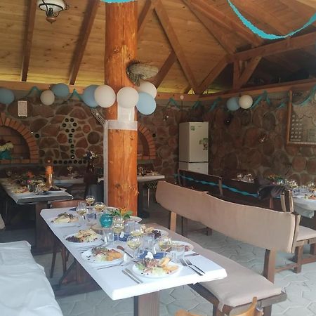 Andras Penzion Krásnohorské Podhradie Zewnętrze zdjęcie