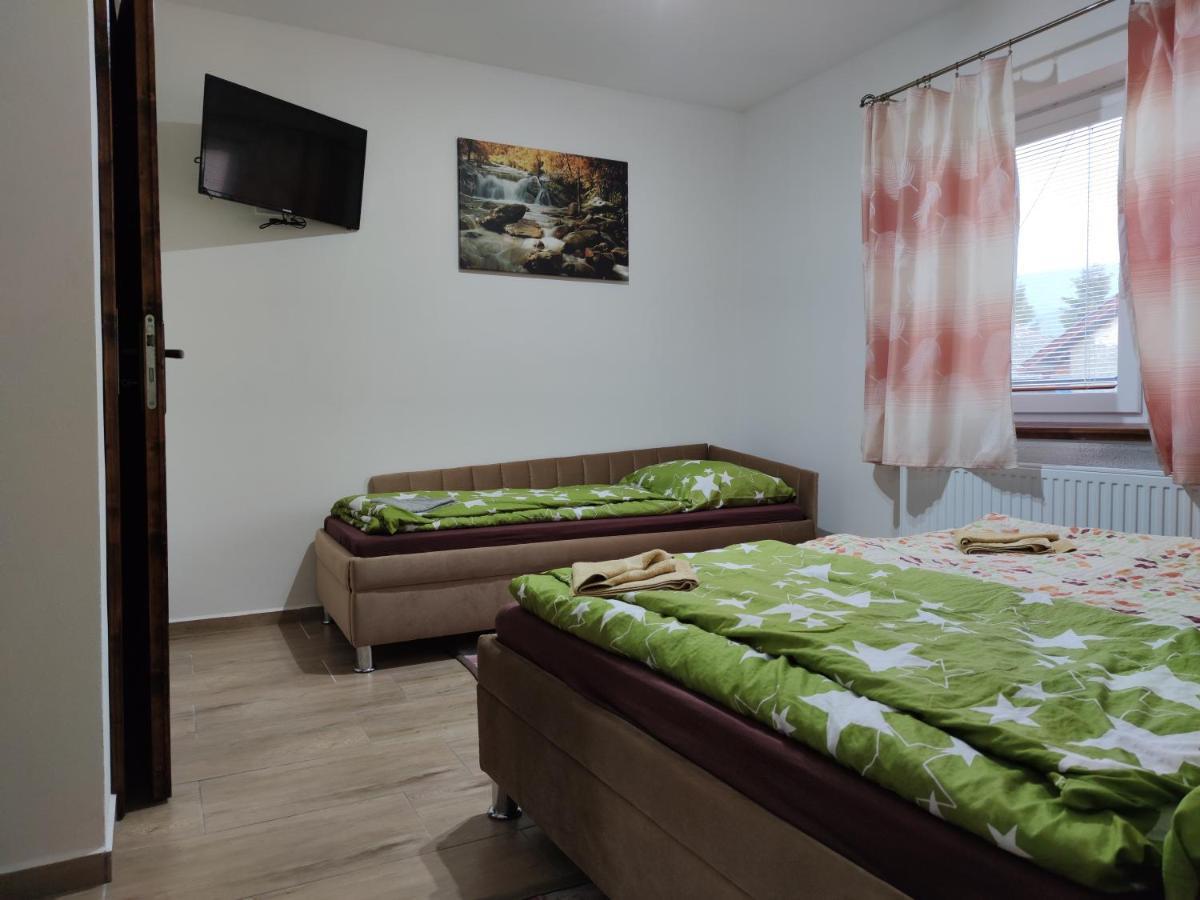 Andras Penzion Krásnohorské Podhradie Zewnętrze zdjęcie